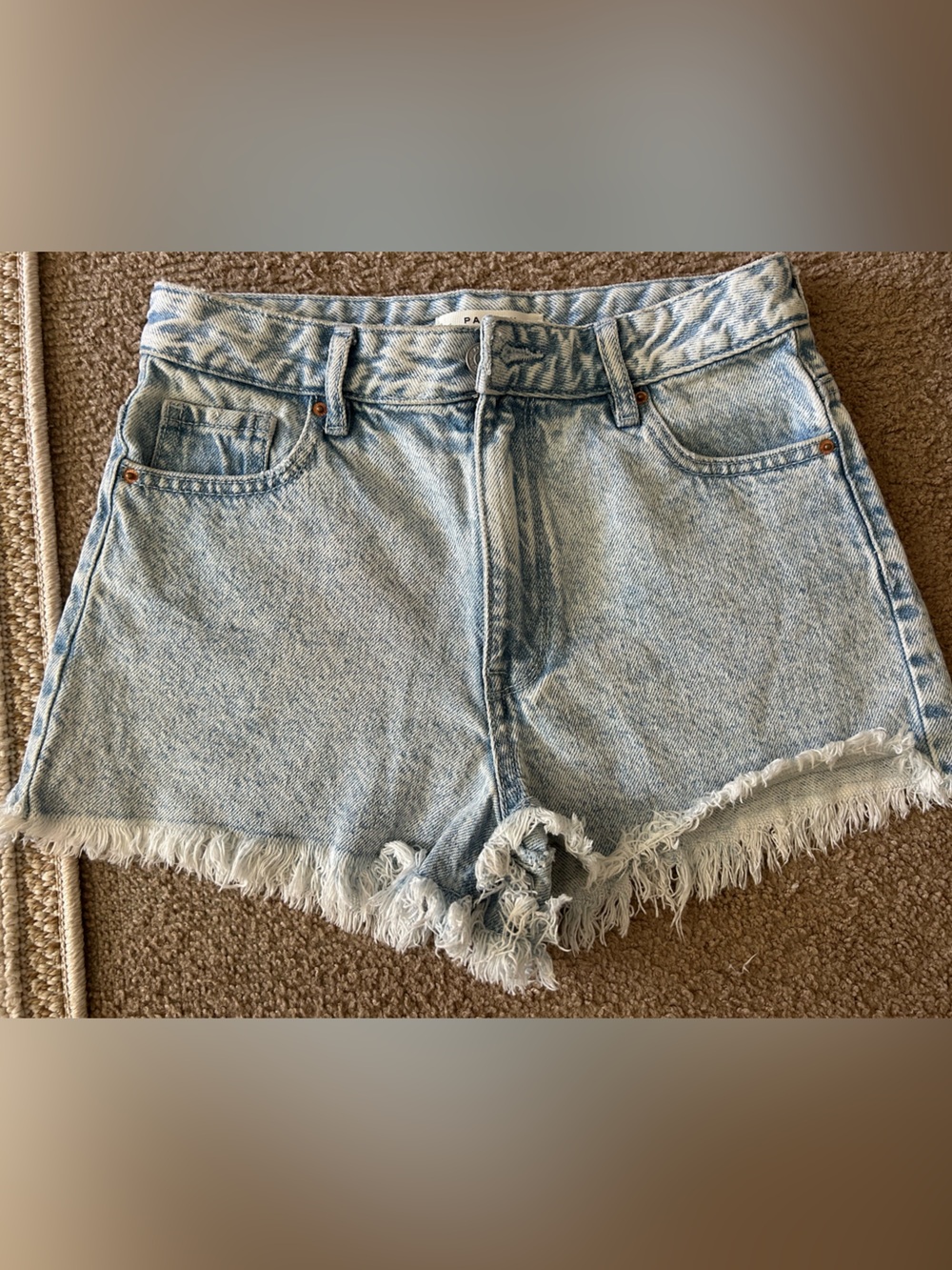 PacSun Light Wash Frayed Hem Denim Shorts
